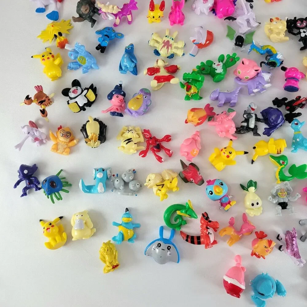 Vintage Pokemon Mini Figures RL Tiny R/LW 1